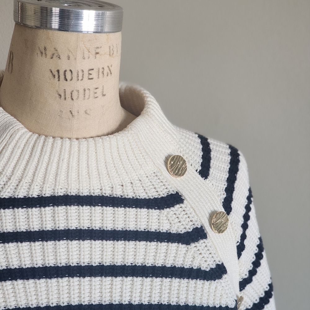 Coastal Shaker Knit Sweater